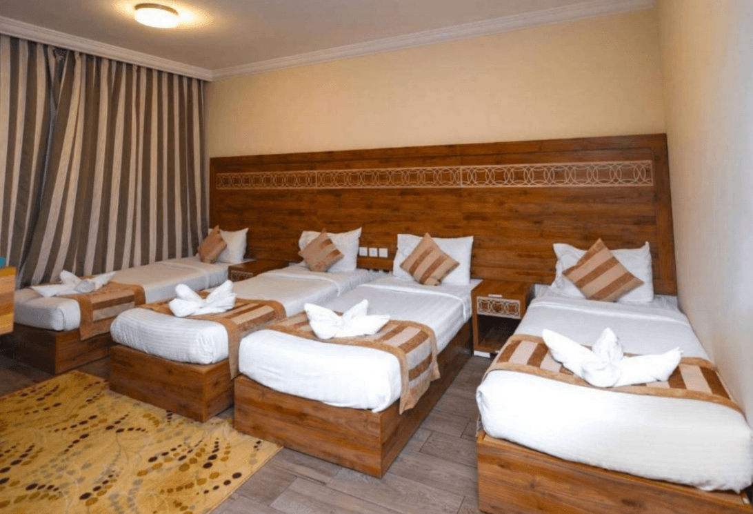 violet-hotel-image